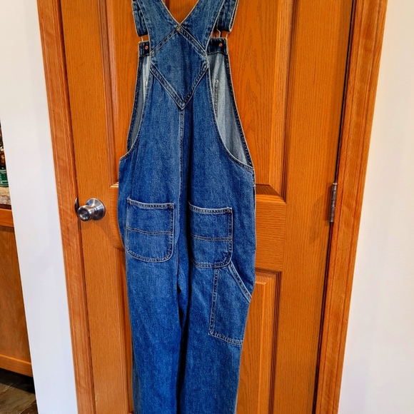 Never worn!! Old Navy Bibs Size Large - Picture 2 of 2